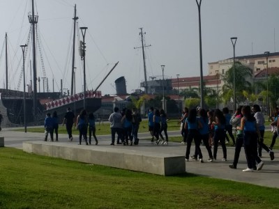 Foto 4 - Aula de campo 7° ano